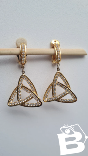 Boucles doreilles - clips vintage dorés