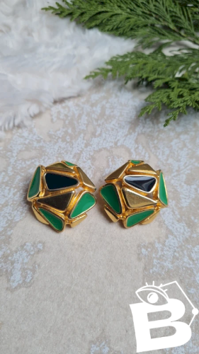 Boucles doreilles - clips vintage émaillés vert, noir et dorés