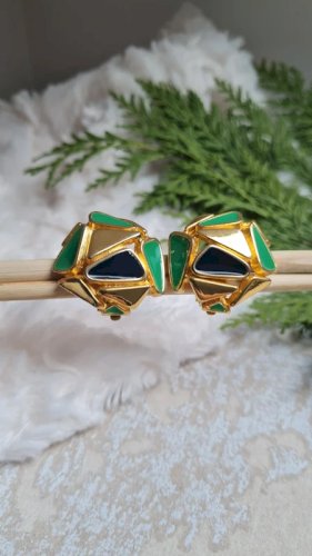 Boucles doreilles - clips vintage émaillés vert, noir et dorés