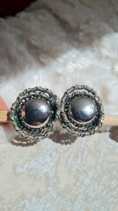Boucles doreilles - clips vintage en métal argenté