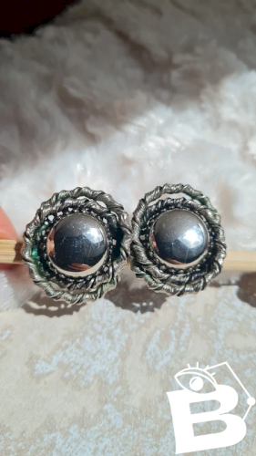 Boucles doreilles - clips vintage en métal argenté