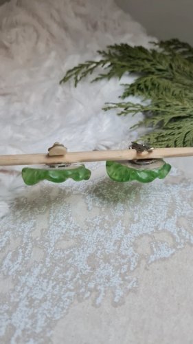 Boucles doreilles - clips vintage en plastique