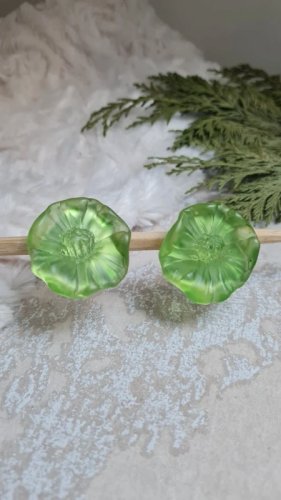 Boucles doreilles - clips vintage en plastique