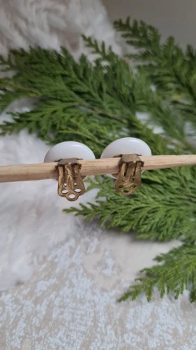 Boucles doreilles - clips vintage en porcelaine