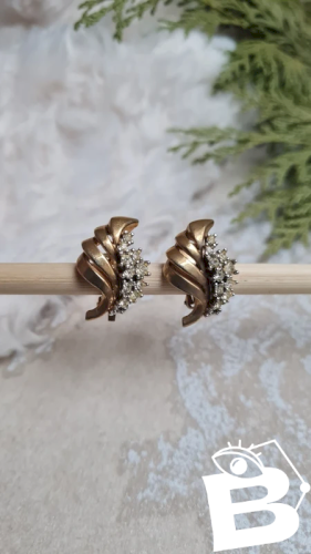Boucles doreilles - clips vintage et strass