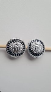 Boucles doreilles - clips vintage Médusa