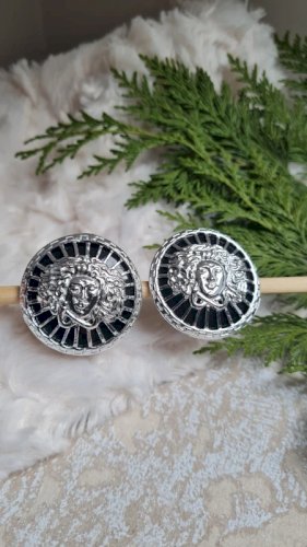 Boucles doreilles - clips vintage Médusa