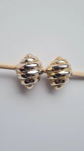 Boucles doreilles - clips vintage oversize dorés