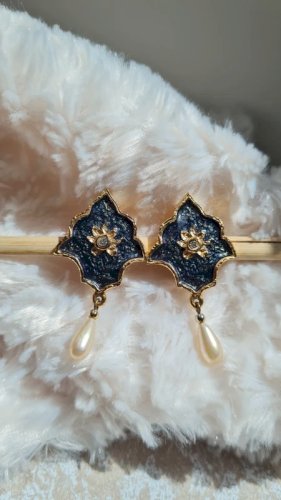 Boucles doreilles- clips - vintage- Scherrer Paris
