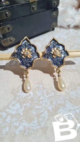 Boucles doreilles- clips - vintage- Scherrer Paris
