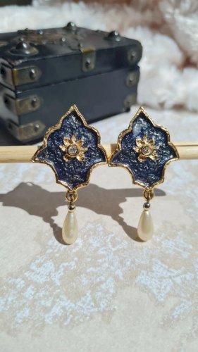 Boucles doreilles- clips - vintage- Scherrer Paris