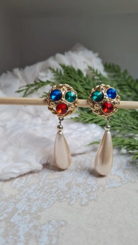 Boucles doreilles - clips vintage  strass vert, bleu et rouge