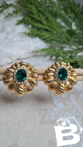 Boucles doreilles - clips vintage strass vert et dorés