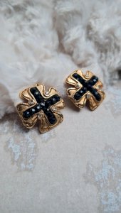 Boucles doreilles Jacky de G. - croix - vintage