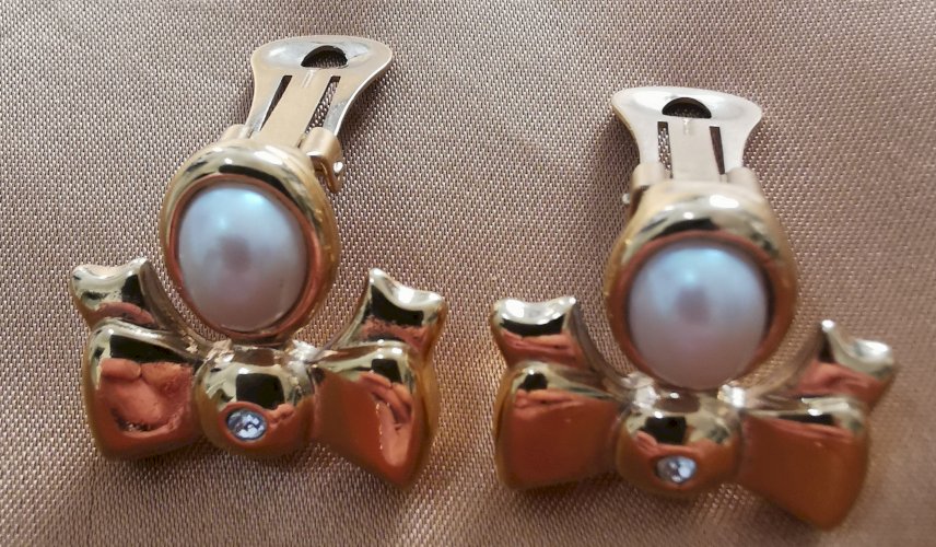 BOUCLES DOREILLES NINA RICCI PARIS