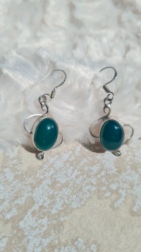 Boucles doreilles pendante en argent onyx vert