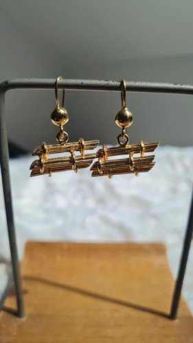 Boucles doreilles pendante - plaqué or -canne à sucre