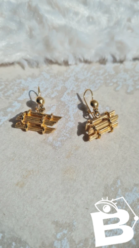 Boucles doreilles pendante - plaqué or -canne à sucre
