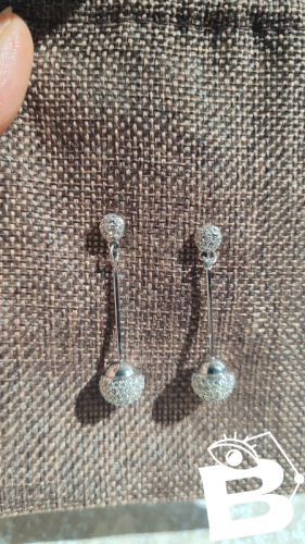 Boucles doreilles Swarovski : cristaux