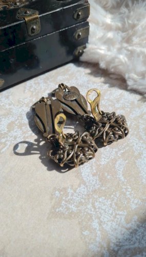 Boucles doreilles vintage Jean Louis Blin Paris - clips - chic - bijoux