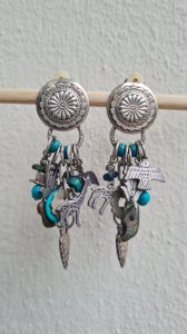 Zoe Coste earrings - vintage