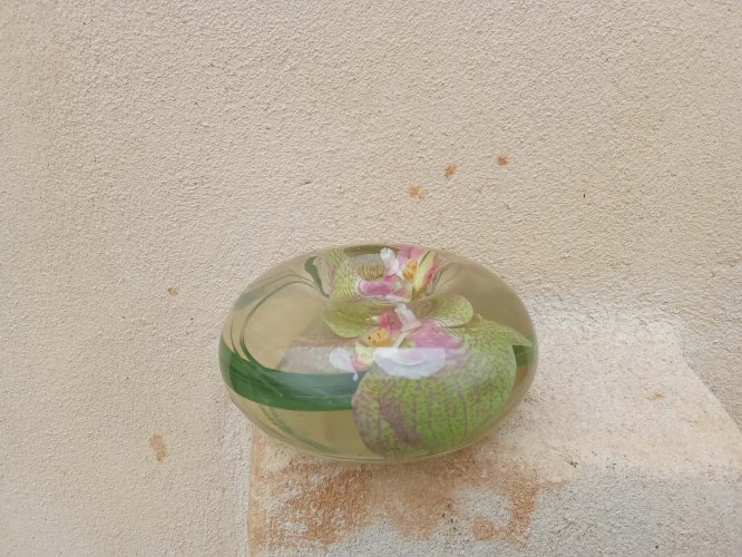 Bougeoir a décor floral de Emilio Tobba