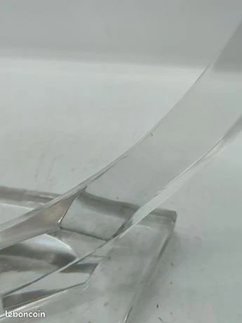 Bougeoir à deux bras en cristal attribué a la manufacture de saint louis en etat correct