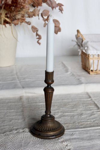 Bougeoir ancien en laiton