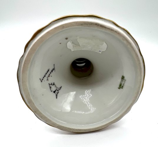 Bougeoir ancien en porcelaine de Limoges signé Jaeger – Décor rose et or, fleurs