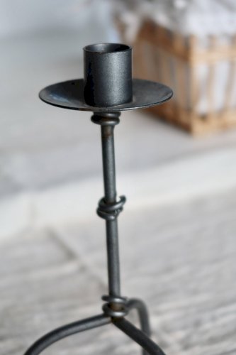 Bougeoir ancien tripode en métal décor nœuds