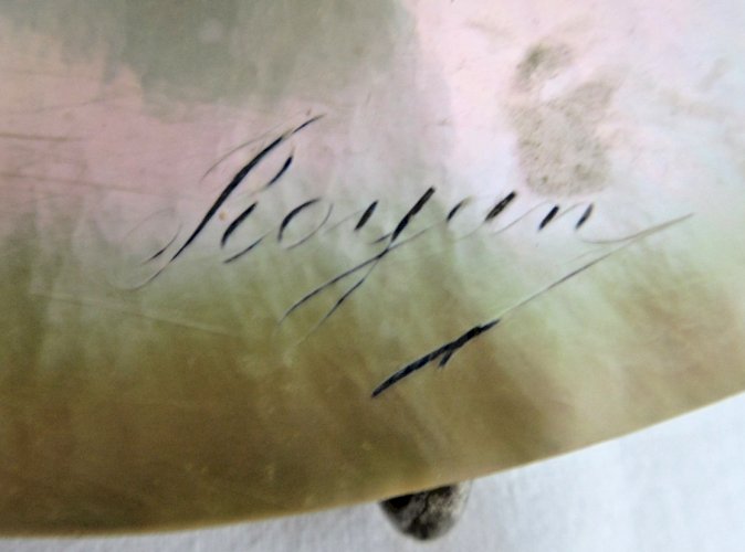 Bougeoir Art Déco 1930, coquille en nacre signée ROYAN