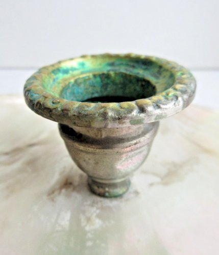 Bougeoir Art Déco 1930, coquille en nacre signée ROYAN