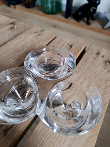Bougeoir design en verre 