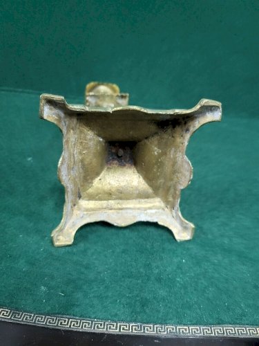 BOUGEOIR EN BRONZE DU XIX ème SIECLE