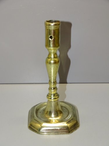 -BOUGEOIR HAUTE EPOQUE BRONZE ou LAITON CANDELABRE LOUIS XIV COLLECTION   D