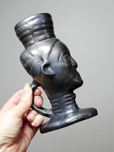 Bougeoir, verre, vase anthropomorphe céramique noir Lama Oaxaca Mexique