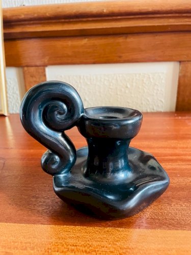 Bougeoir vintage en céramique noire irisé