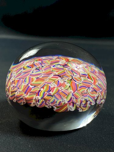 Boule presse-papier signée BACCARAT modèle Millefiori