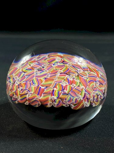 Boule presse-papier signée BACCARAT modèle Millefiori