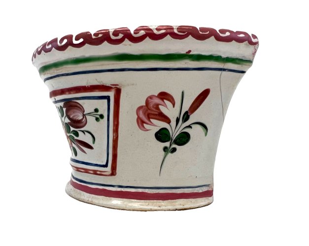 Bouquetière ancienne Les Islettes – faïence polychrome XIXe – décor floral peint