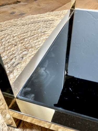 Bout de canapé en métal doré, dans le goût de la maison Jansen, années 1970