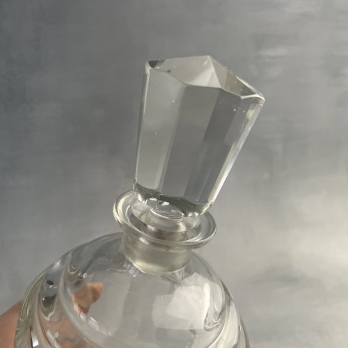 Bouteille carafe à facette en cristal avec bouchon d'origine ~0.75kg