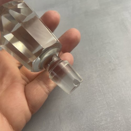 Bouteille carafe à facette en cristal avec bouchon d'origine ~0.75kg