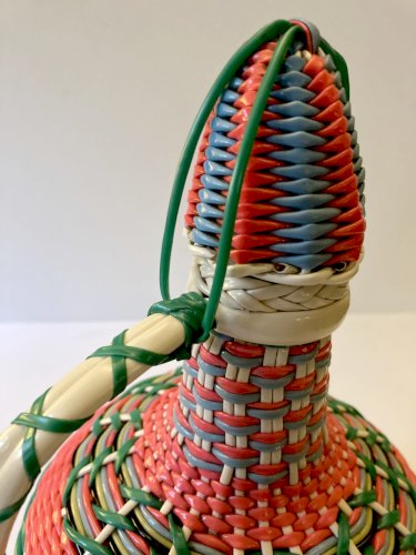 Bouteille dame Jeanne Scoubidou