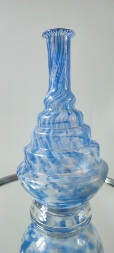 Bouteille en verre soufflé Verrerie de Clichy XXᵉ siècle