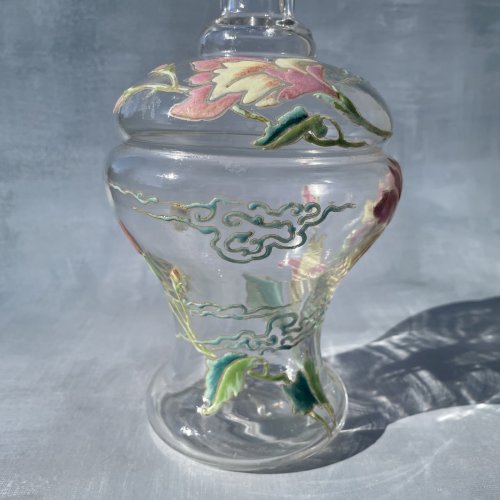 Bouteille en verre transparent décor floral émaillé verrerie LEGRAS ? non signé