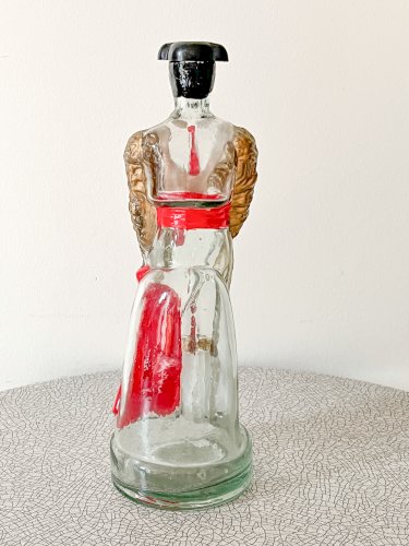 Bouteille liqueur vide représentant un toréro espagnol, vintage