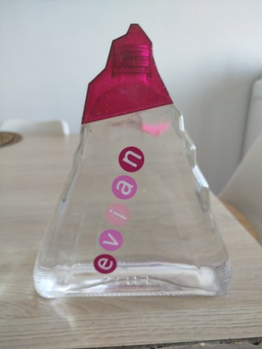Bouteilles Evian 