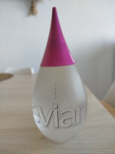 Bouteilles Evian 