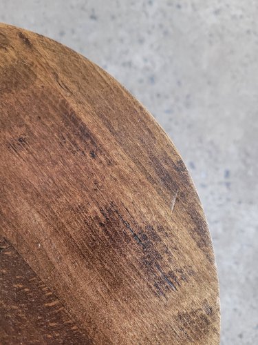 Bouts de canapé brutalistes